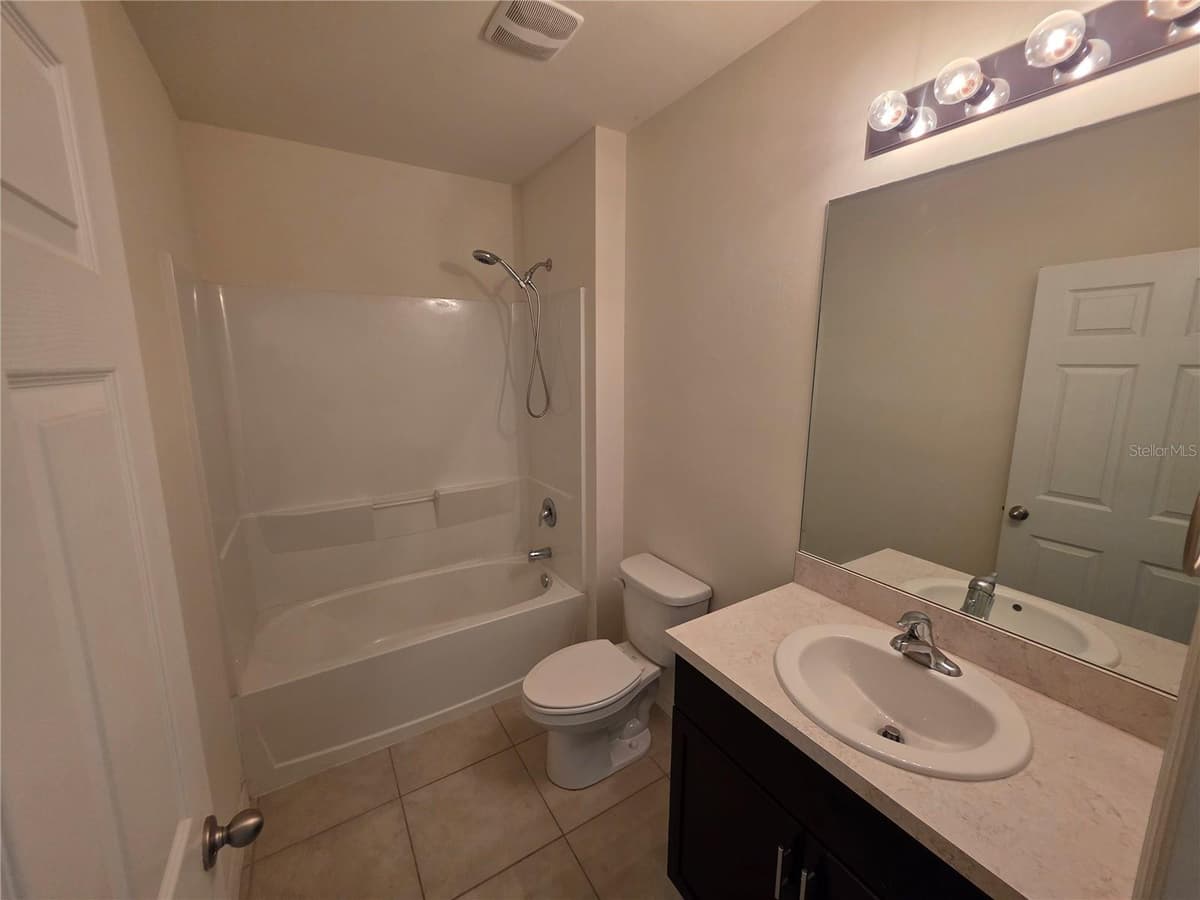 27441 NATAL DRIVE — photo 22 of 38