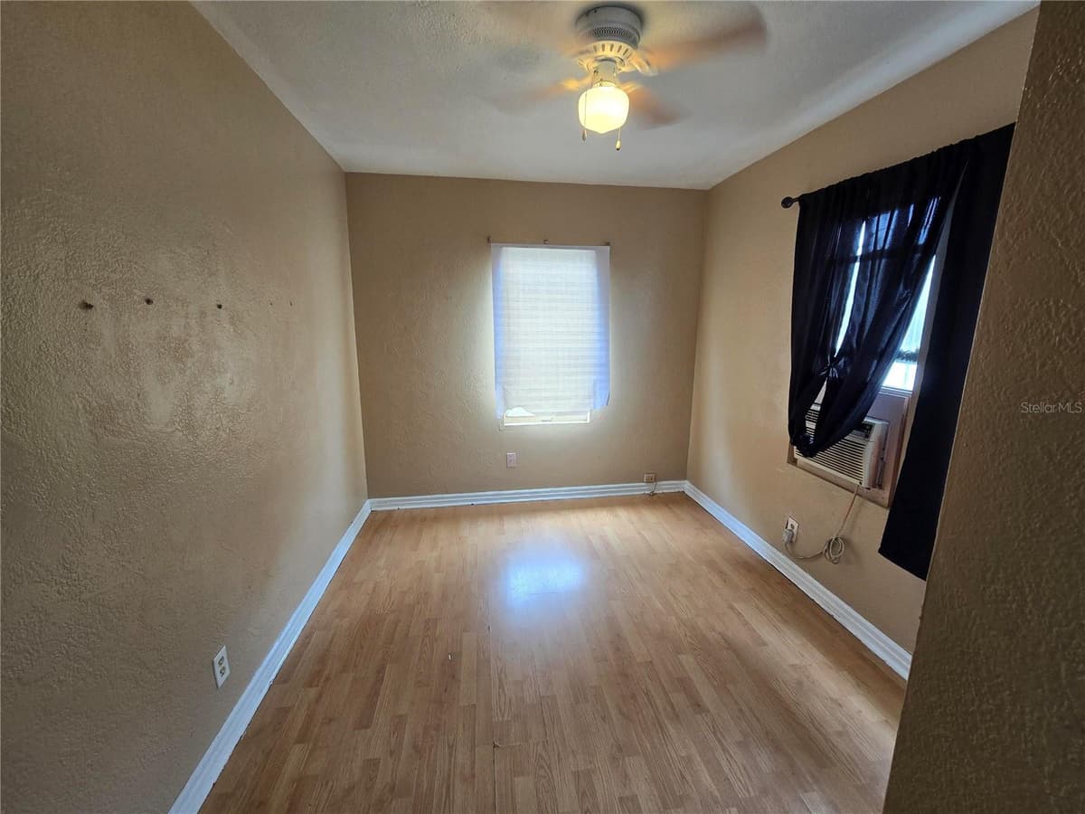 2115 WESTMORELAND DRIVE — photo 6 of 8