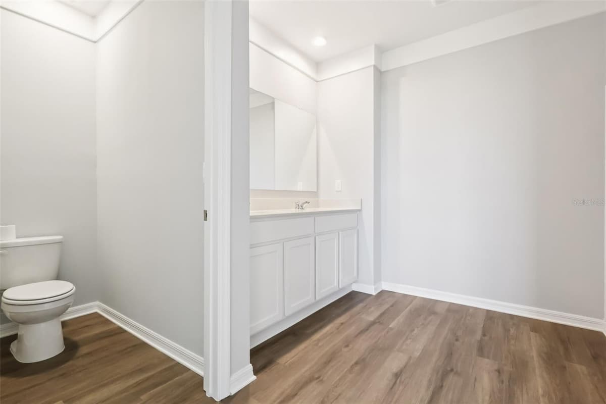 5335 CLOUDBERRY AVENUE — photo 31 of 33