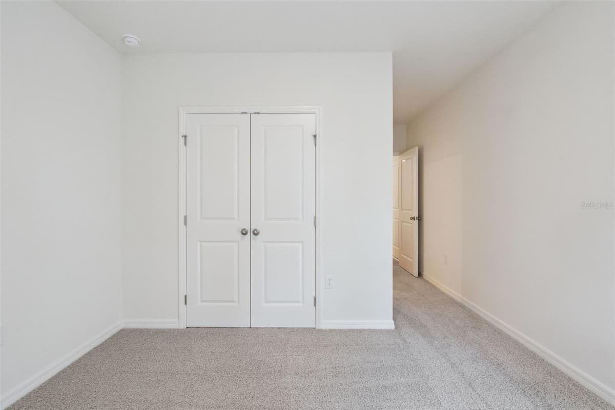 2519 DORSET COURT — photo 14 of 32
