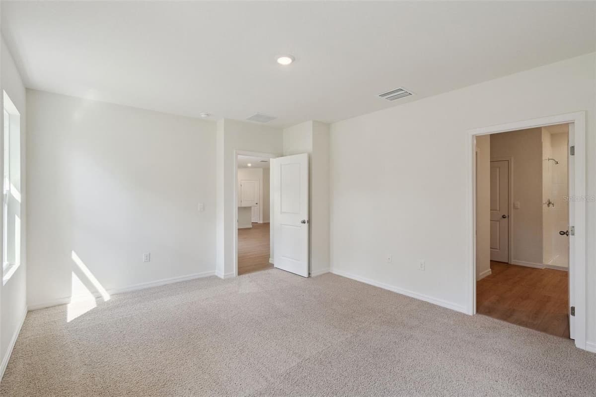 2519 DORSET COURT — photo 28 of 32