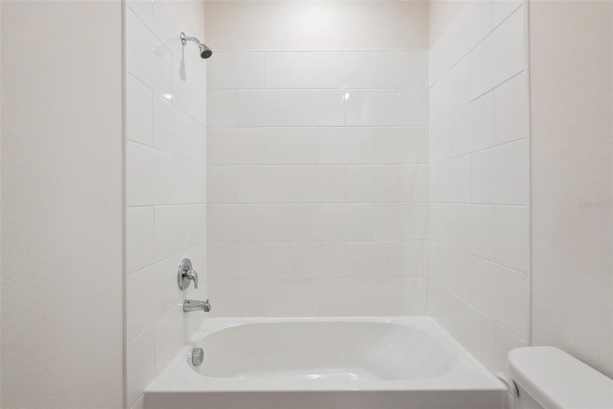 2519 DORSET COURT — photo 6 of 32