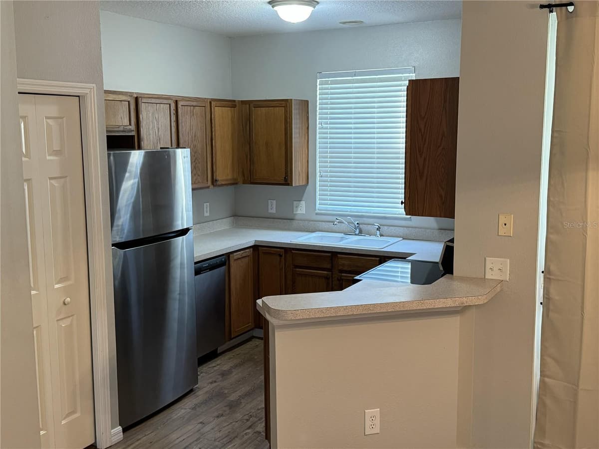 12280 COUNTRY WHITE CIRCLE — photo 5 of 40