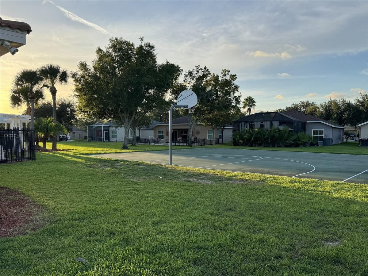 12280 COUNTRY WHITE CIRCLE — photo 38 of 40