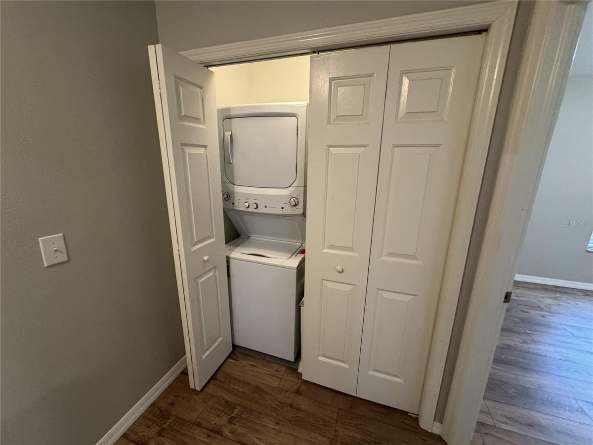 12280 COUNTRY WHITE CIRCLE — photo 17 of 40