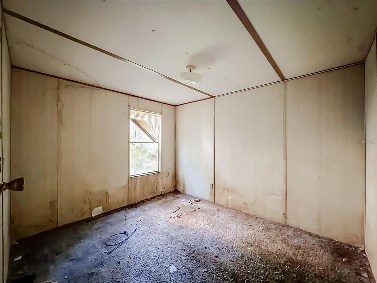 8216 SIMPSON LANE — photo 16 of 18