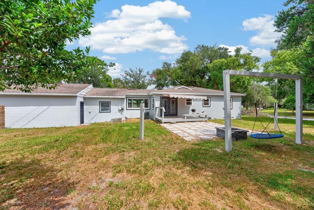 215 ELM ROAD — photo 47 of 66