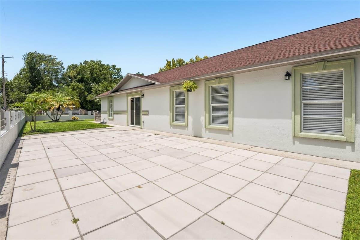 7001 CLARK AVENUE — photo 4 of 44