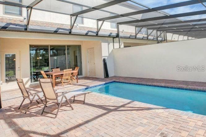 8818 GENEVE COURT — photo 12 of 25