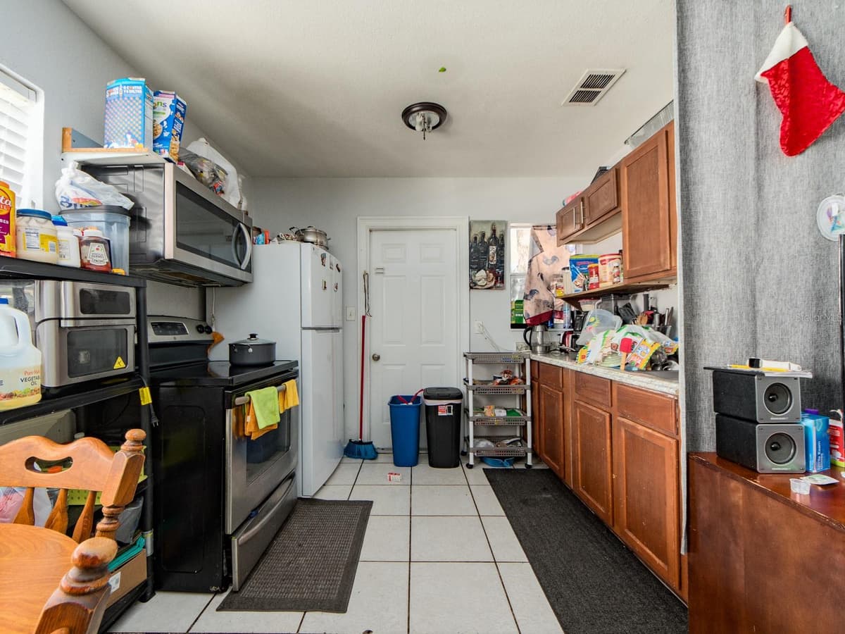 2532 WALNUT STREET — photo 12 of 19