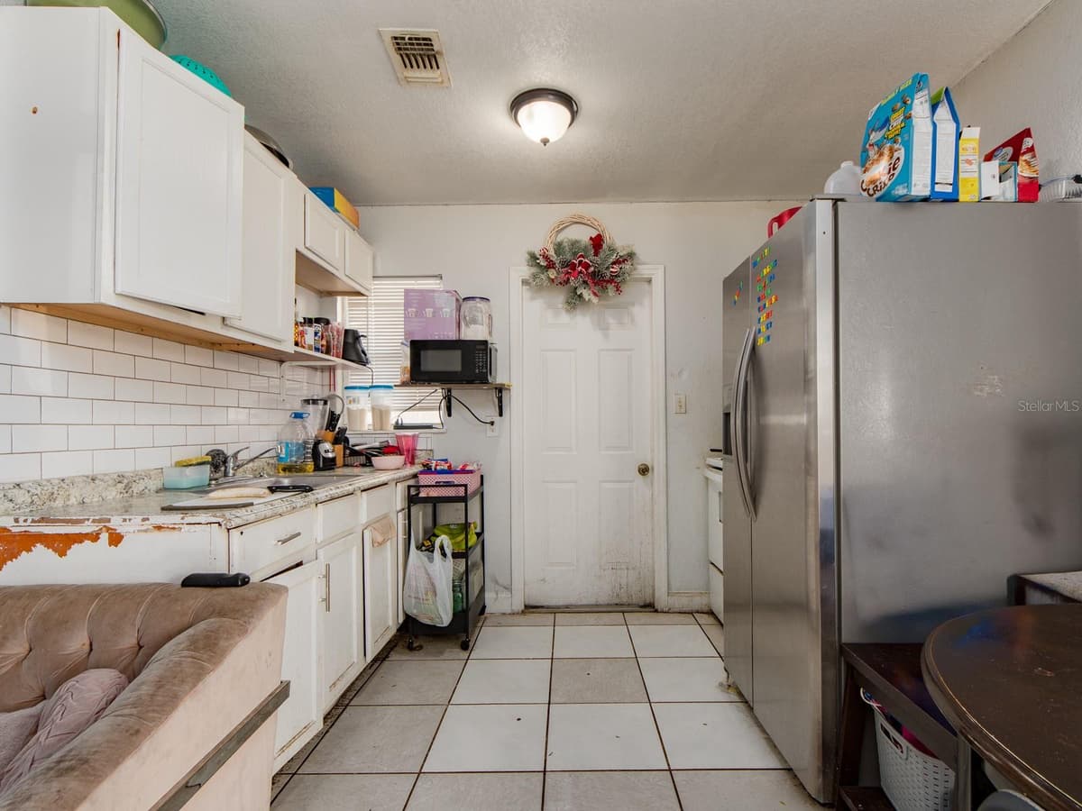2532 WALNUT STREET — photo 5 of 19