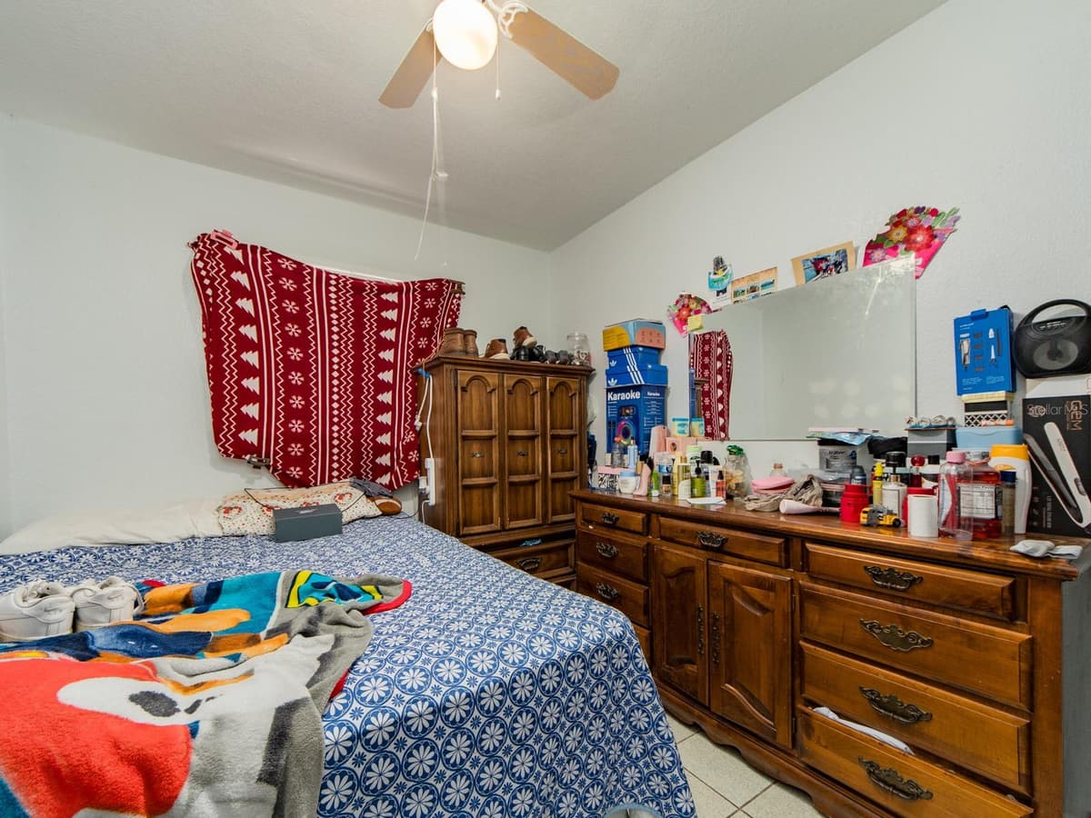 2532 WALNUT STREET — photo 14 of 19
