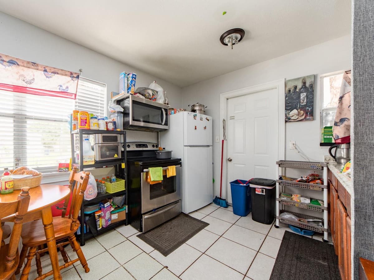 2532 WALNUT STREET — photo 13 of 19