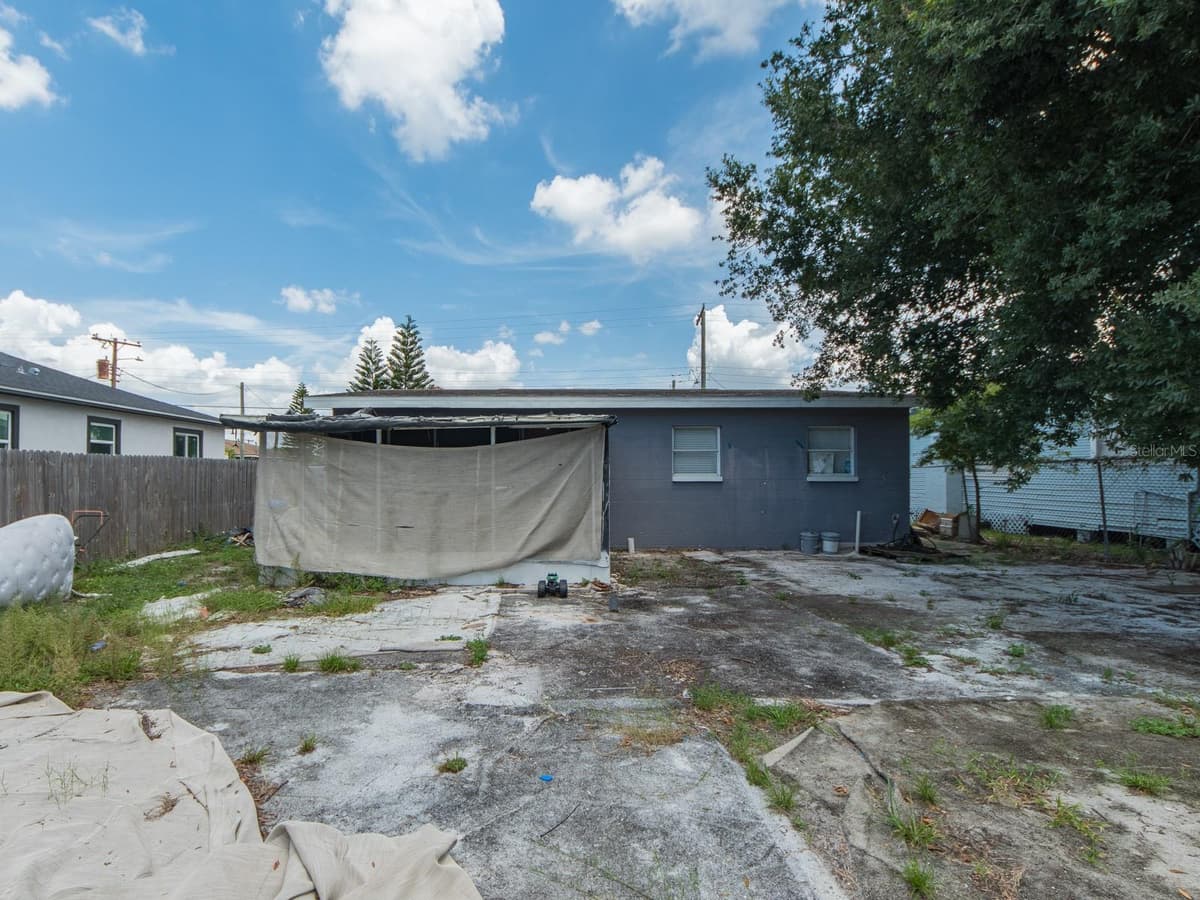 2532 WALNUT STREET — photo 18 of 19