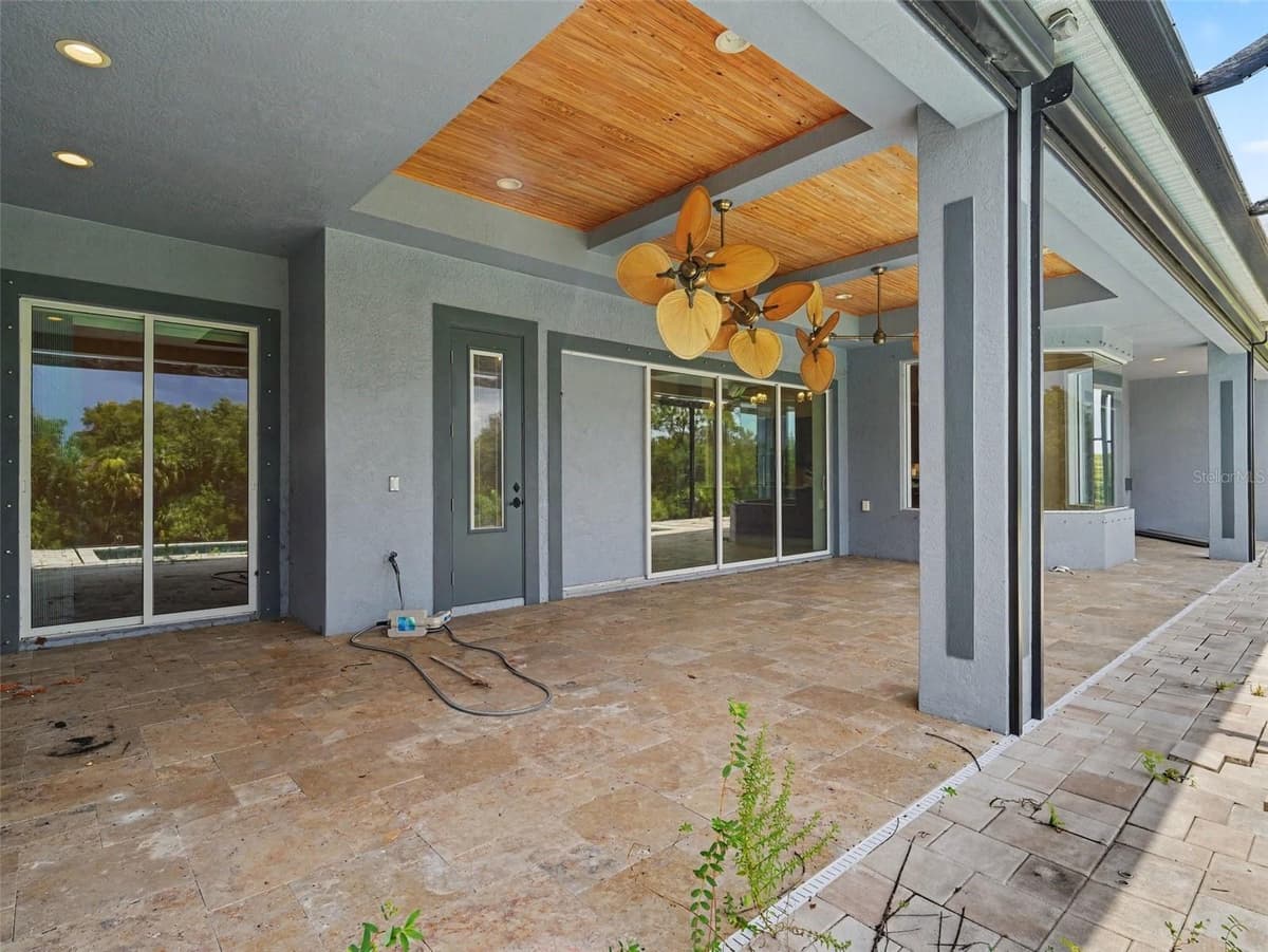 2761 NEWMAN DRIVE — photo 25 of 28