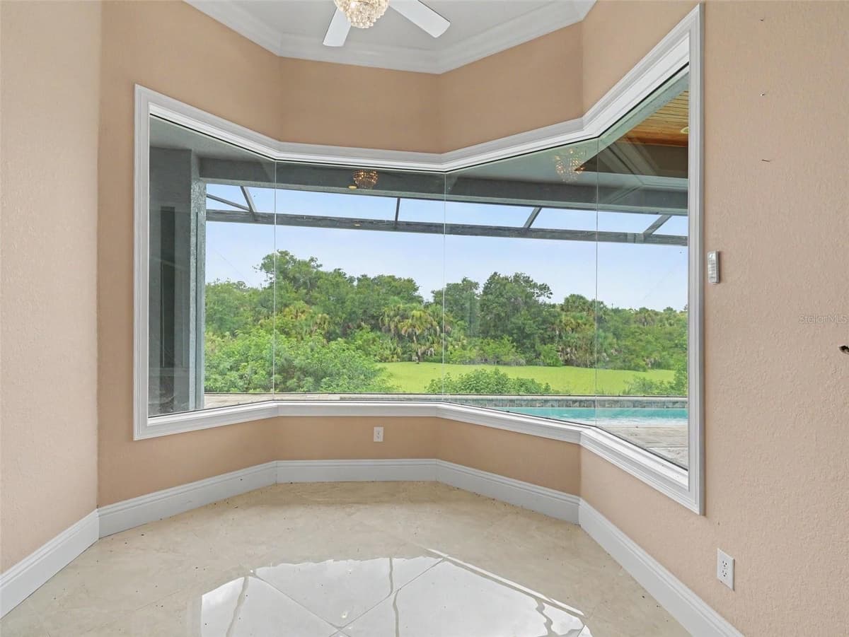 2761 NEWMAN DRIVE — photo 10 of 28