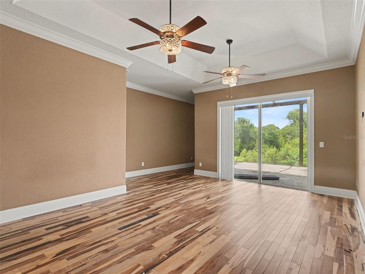 2761 NEWMAN DRIVE — photo 14 of 28