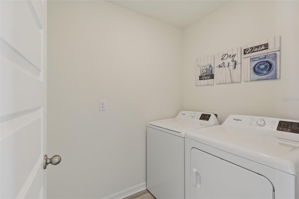 5331 CLOUDBERRY AVENUE — photo 17 of 31