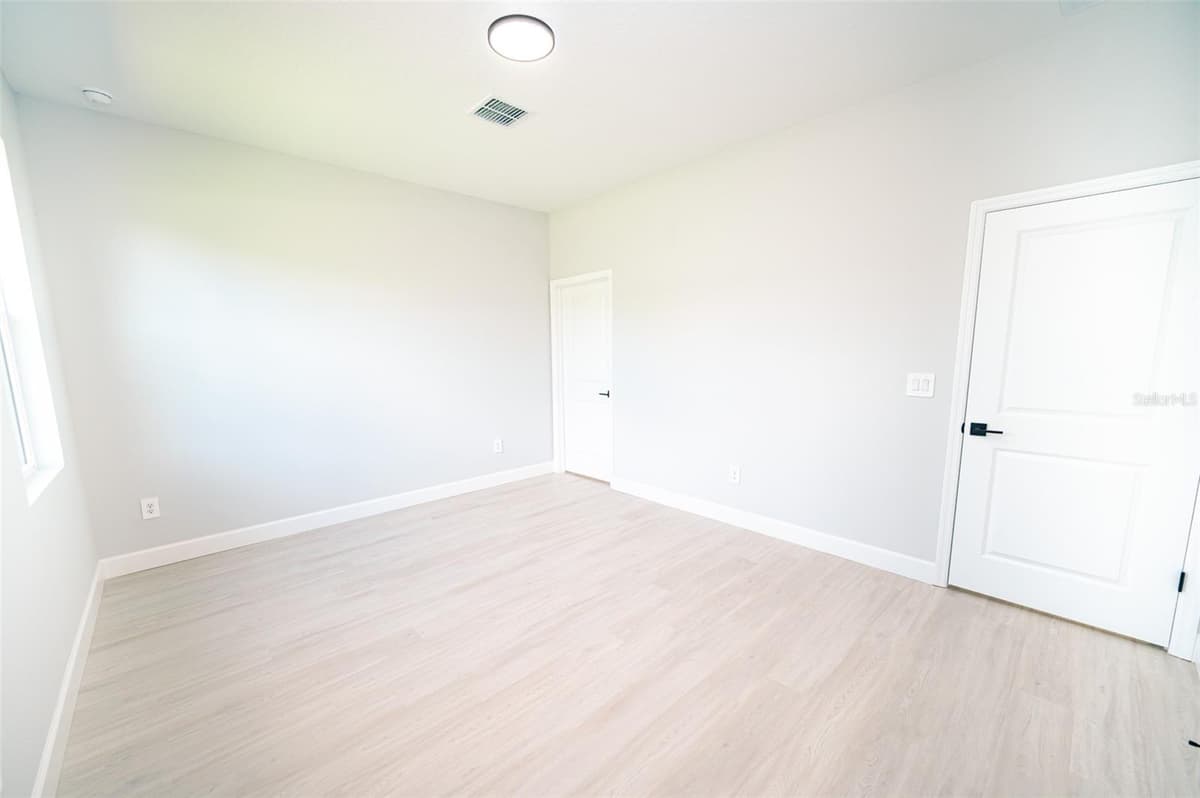 1103 SAINT TROPEZ COURT — photo 37 of 46