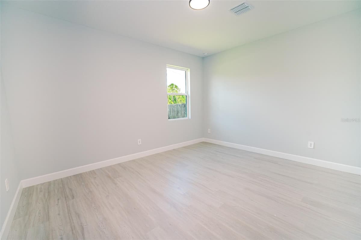 1103 SAINT TROPEZ COURT — photo 36 of 46