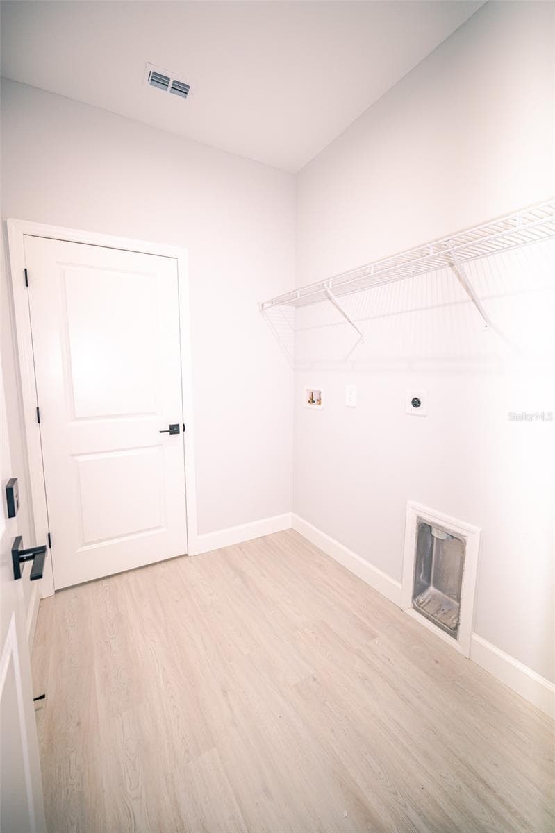 1103 SAINT TROPEZ COURT — photo 35 of 46