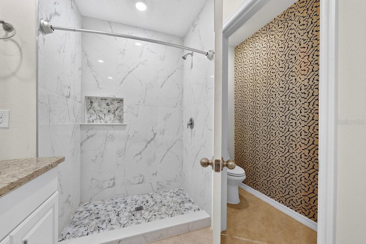 3118 BORASSUS DRIVE — photo 18 of 34