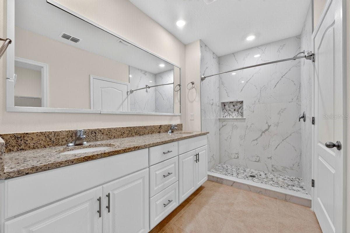 3118 BORASSUS DRIVE — photo 17 of 34