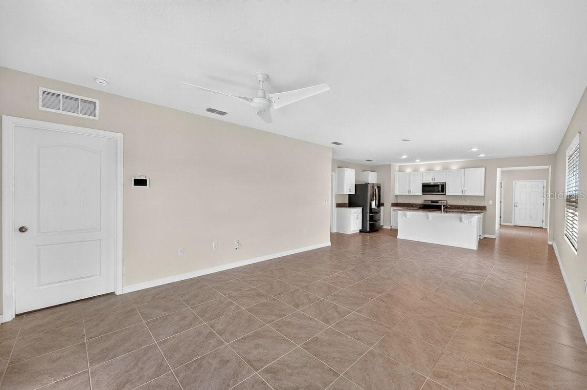 3118 BORASSUS DRIVE — photo 3 of 34