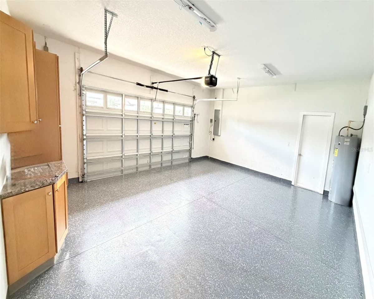 2721 SITKA STREET — photo 30 of 32