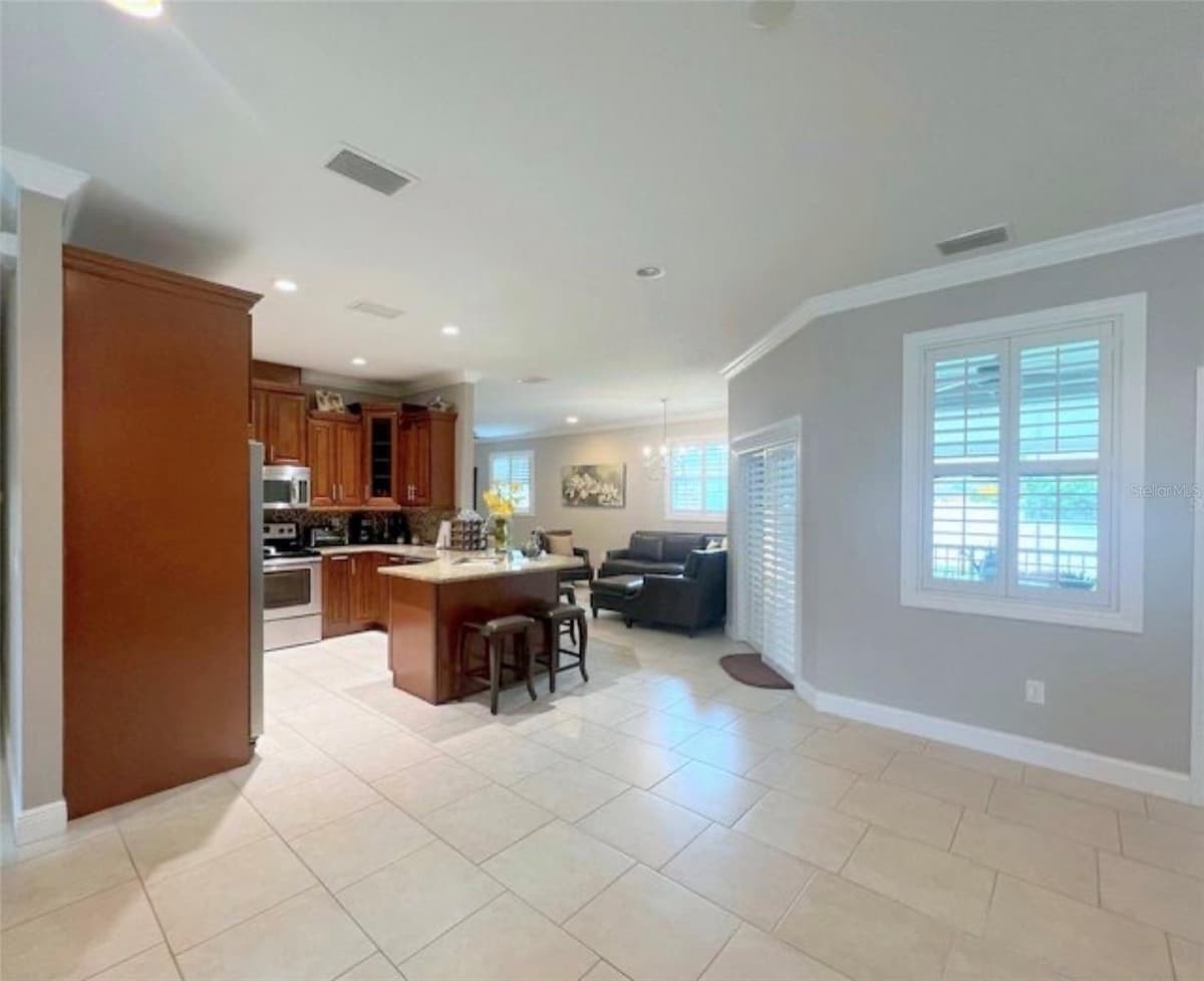 2721 SITKA STREET — photo 15 of 32