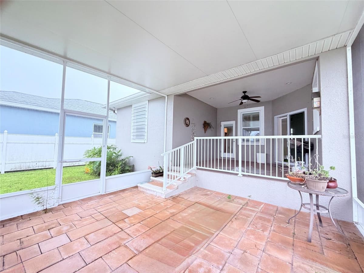 2721 SITKA STREET — photo 5 of 32