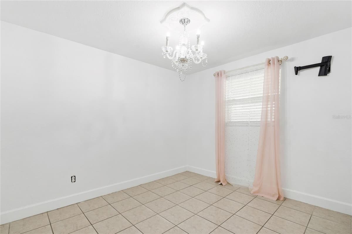6004 JEAN STREET — photo 22 of 40