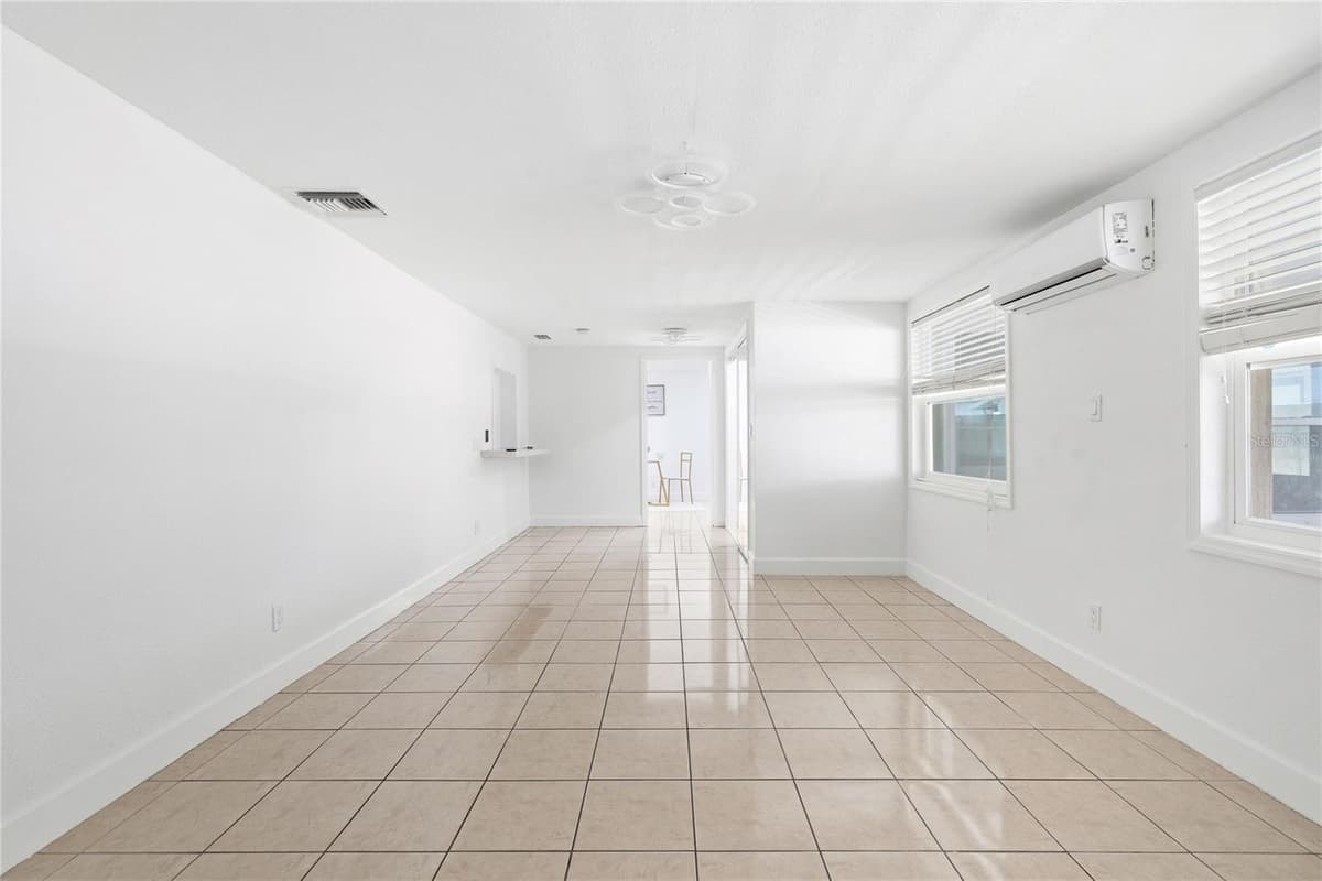 6004 JEAN STREET — photo 25 of 40