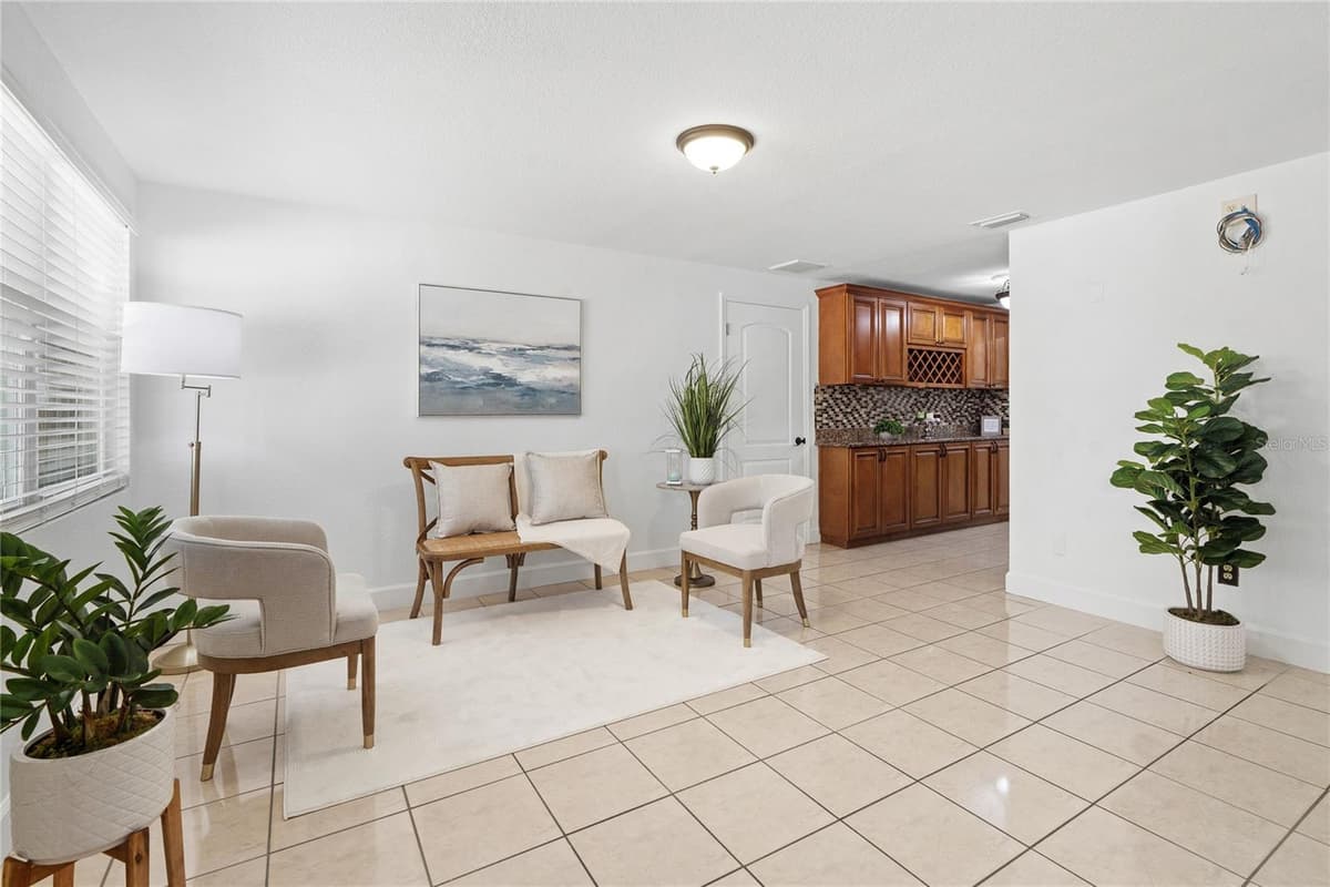6004 JEAN STREET — photo 4 of 40