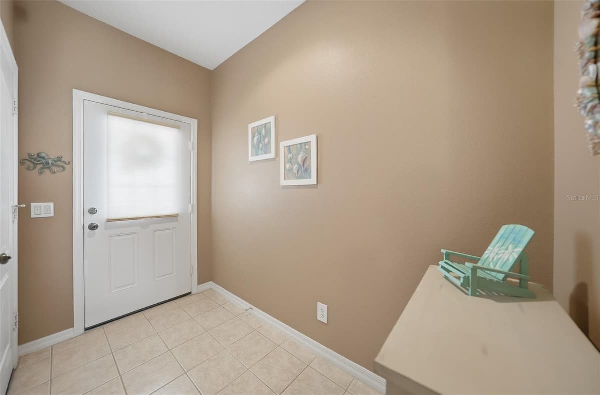 2330 FELICITY PLACE — photo 4 of 70