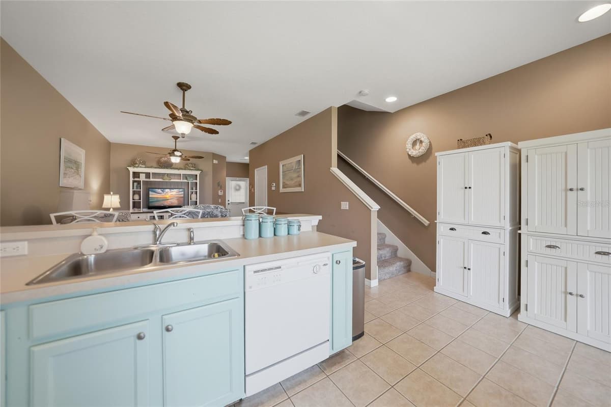 2330 FELICITY PLACE — photo 10 of 70