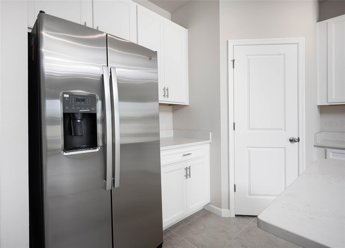 16873 CASTORO DRIVE — photo 19 of 42
