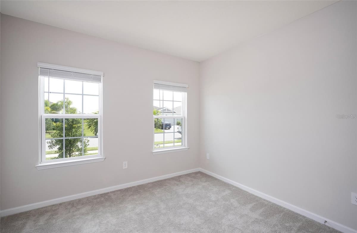 16873 CASTORO DRIVE — photo 7 of 42