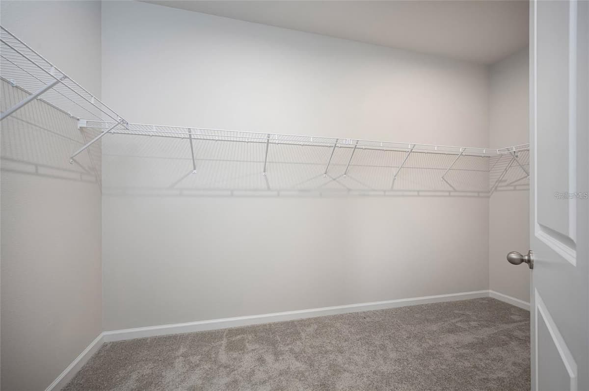 16873 CASTORO DRIVE — photo 36 of 42