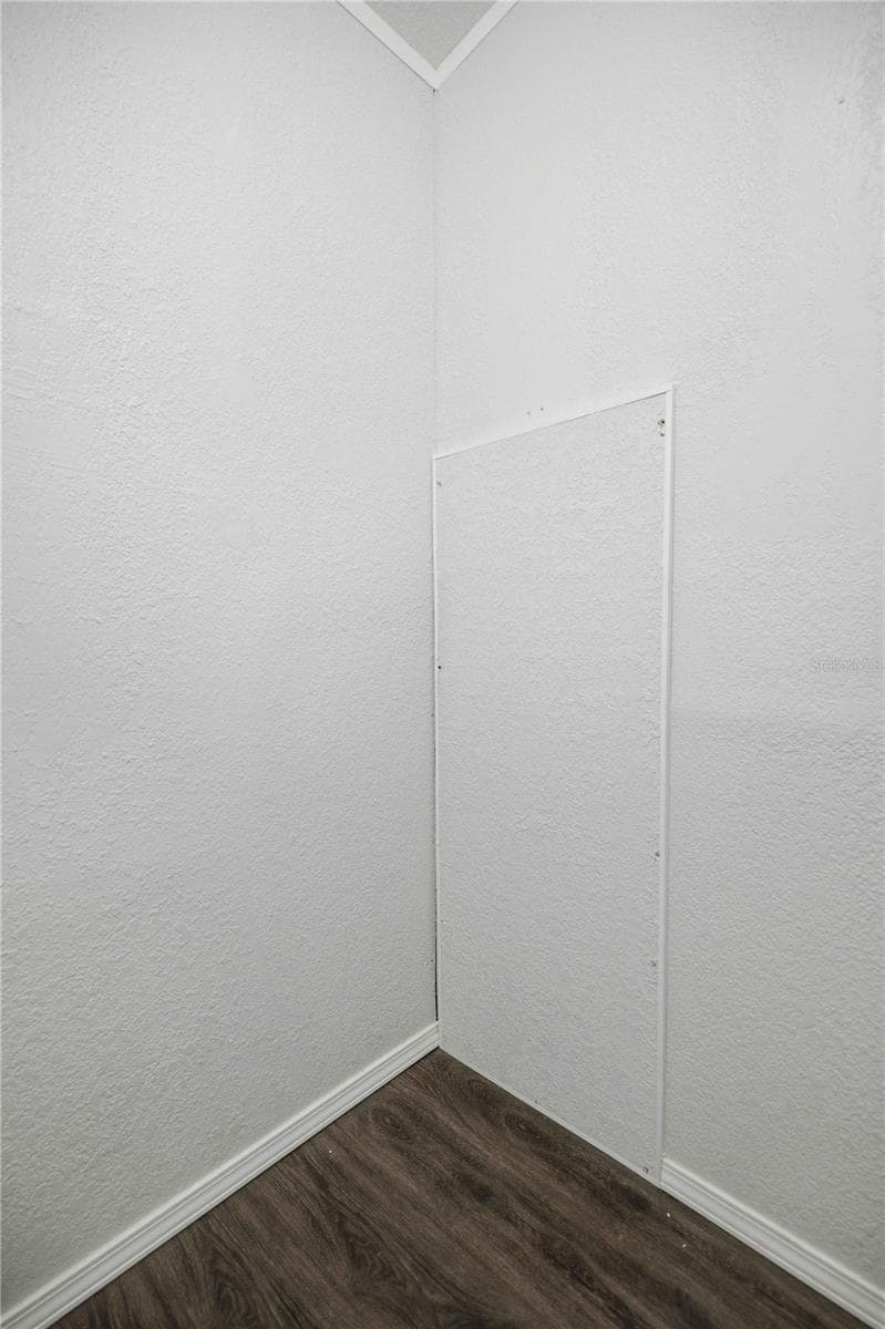 2545 178TH STREET — photo 15 of 27