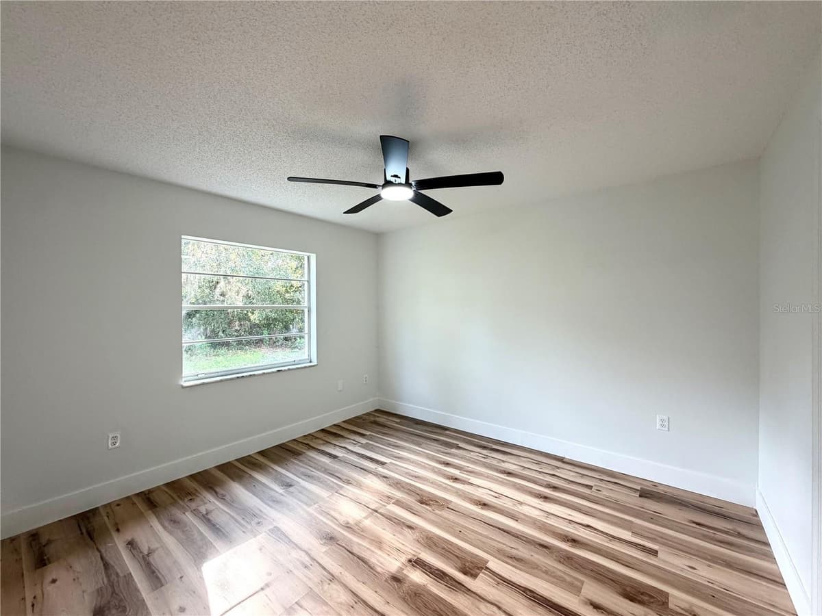 16590 46TH CIRCLE — photo 33 of 40