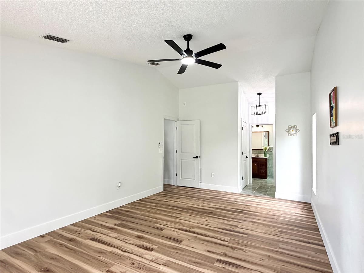 16590 46TH CIRCLE — photo 23 of 40