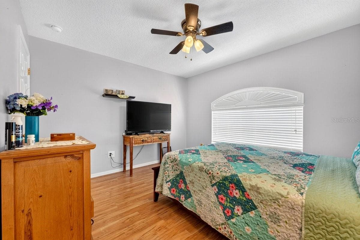 15 PINE CEDAR DRIVE — photo 18 of 37