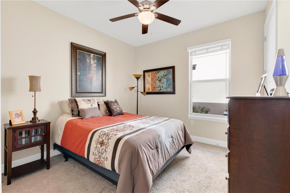 8711 EDEN COVE DRIVE — photo 15 of 37