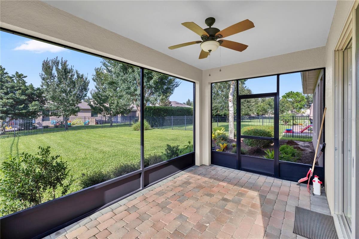 8711 EDEN COVE DRIVE — photo 24 of 37