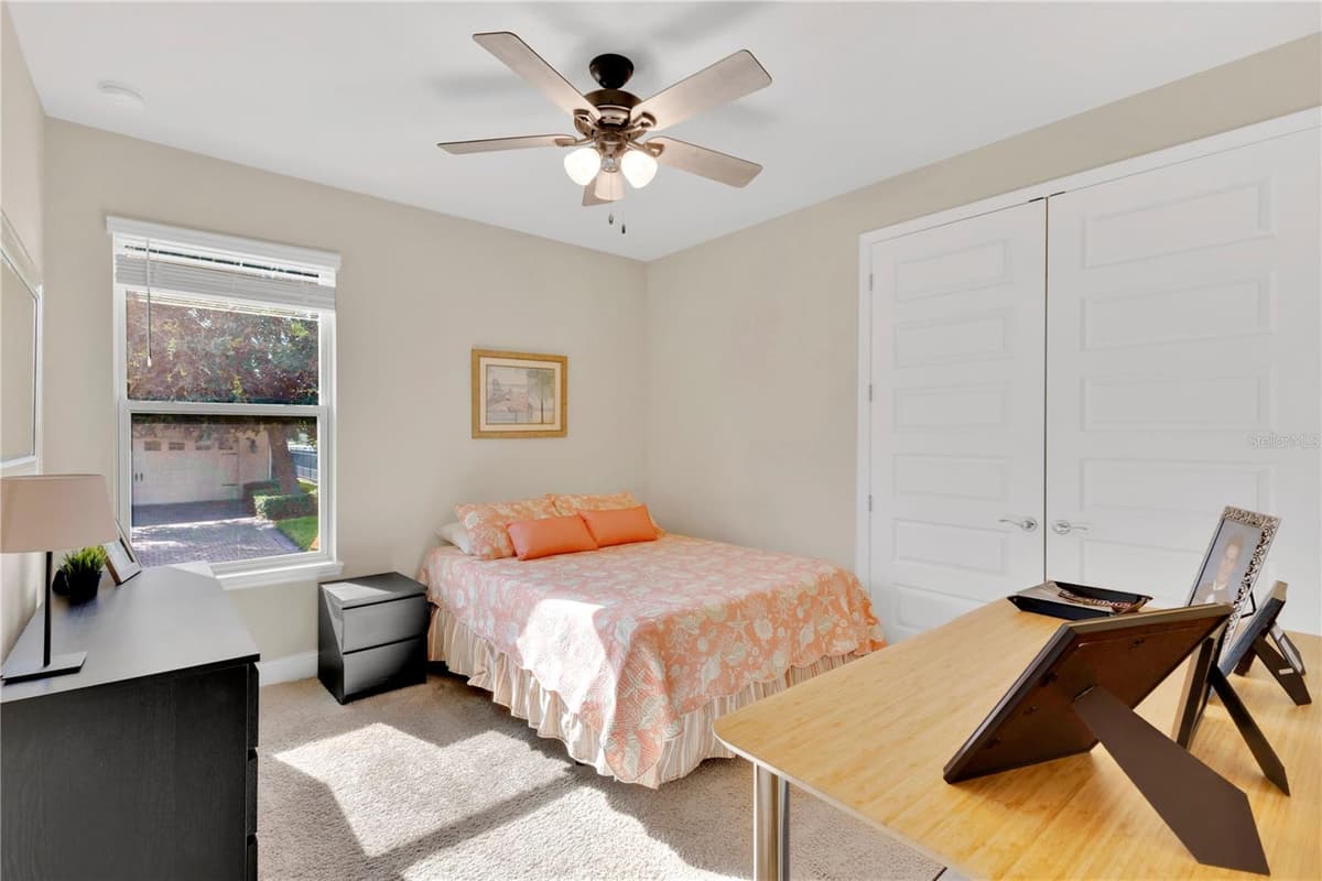 8711 EDEN COVE DRIVE — photo 17 of 37