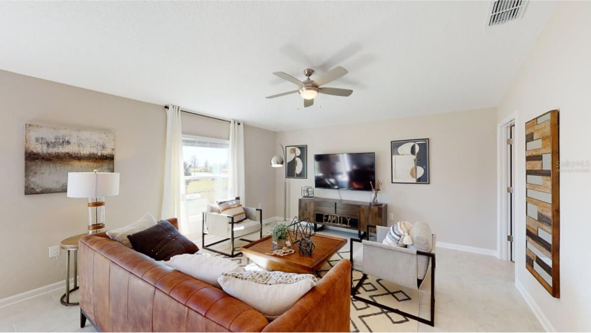 5204 WORCHESTER DRIVE — photo 4 of 19