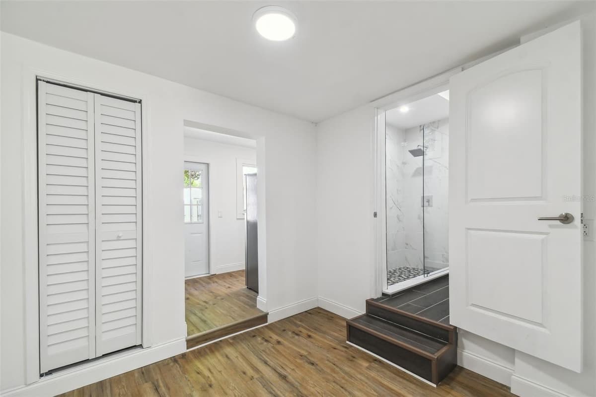 1406 21ST AVENUE — photo 27 of 38
