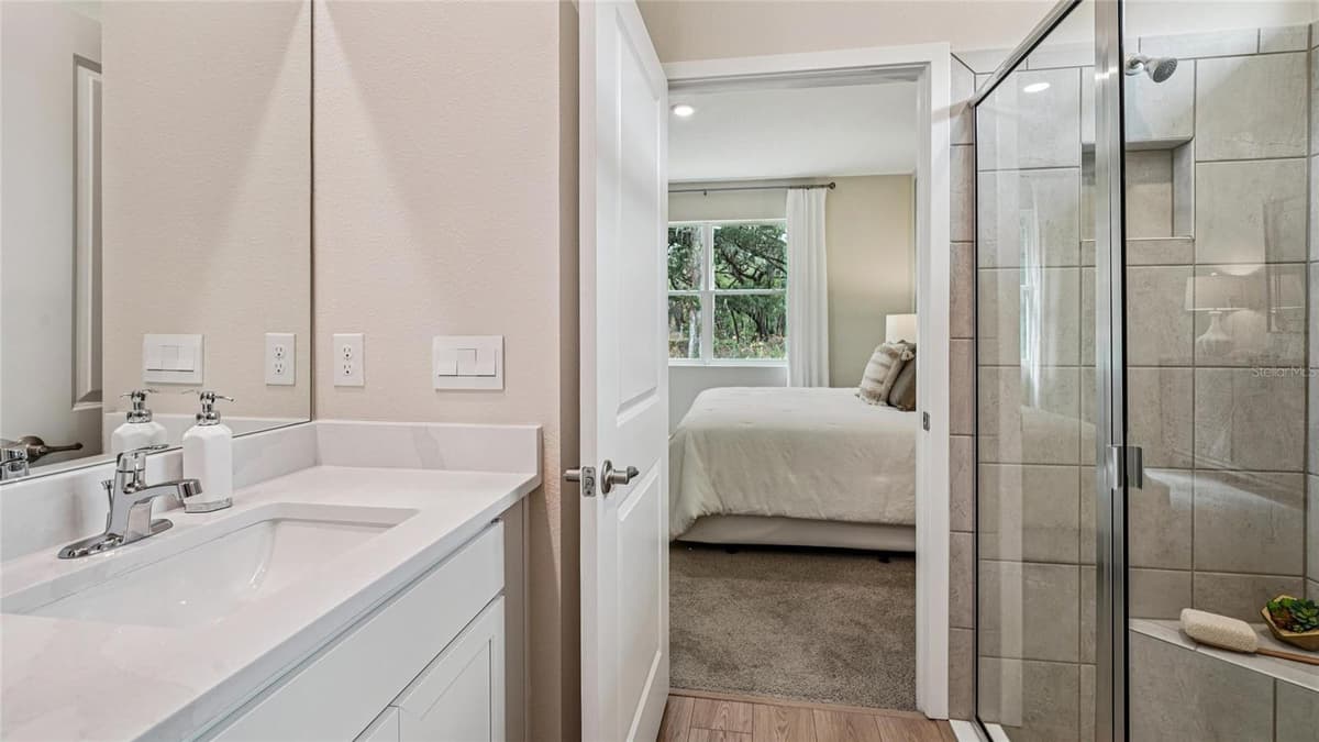 3999 44TH CIRCLE — photo 16 of 37