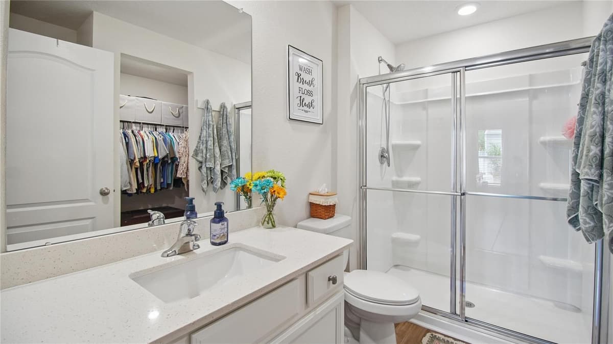 17 RUTH DRIVE — photo 17 of 25